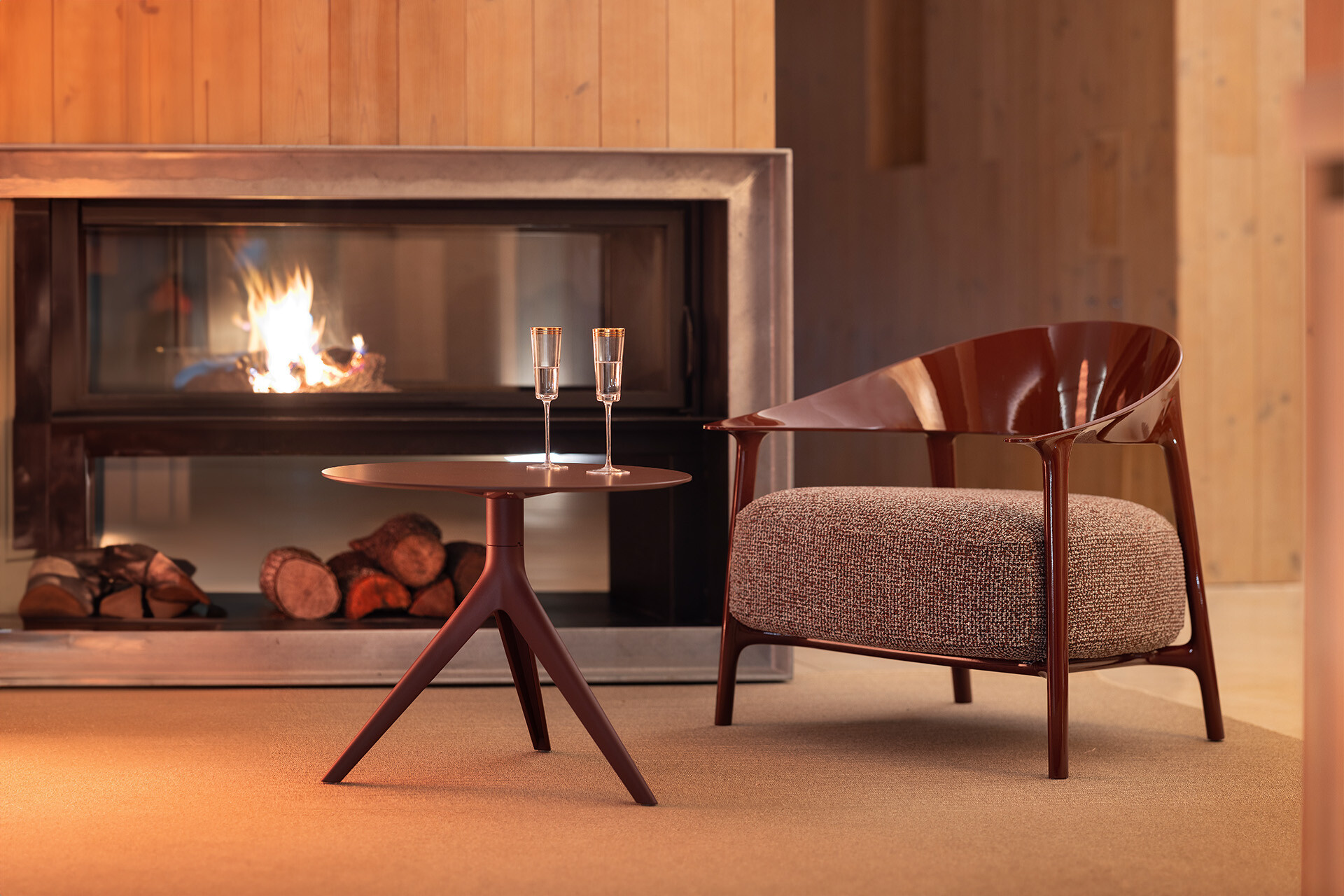 Mari-Sol Tables Vondom ambient in produktni detajl