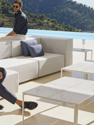 TABLET TABLE 105x35x42cm TABLET TABLE 105x35x42cm