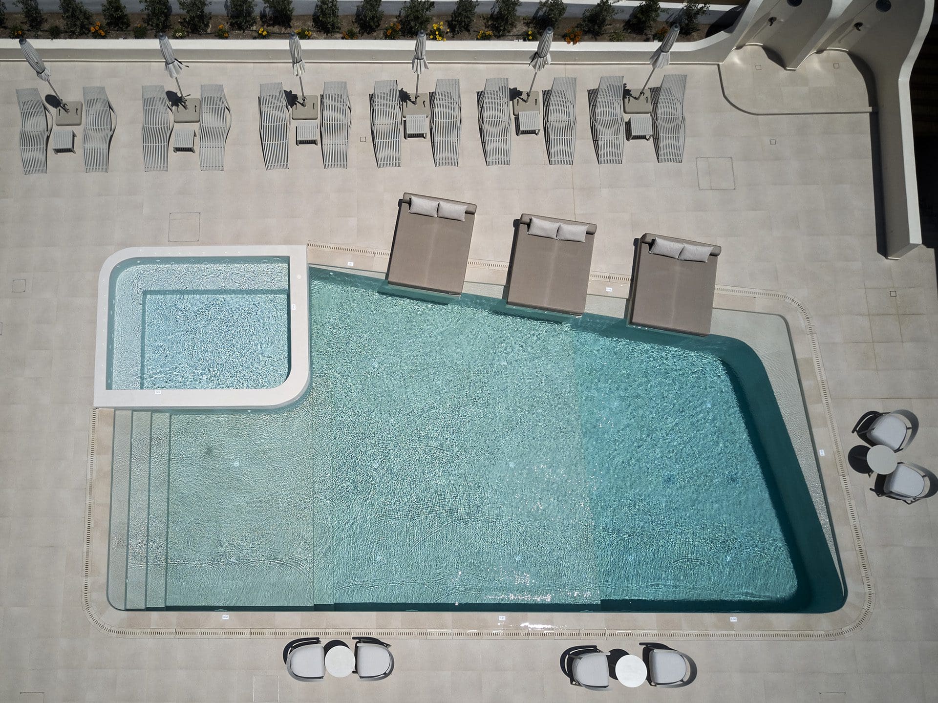 Apricus Suites Perussa