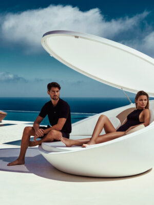 ULM daybed with folding canopy