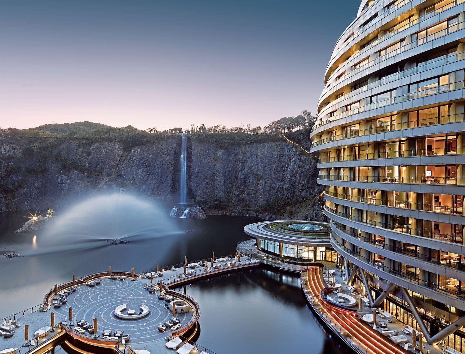 InterContinental Shanghai Wonderland Hotel