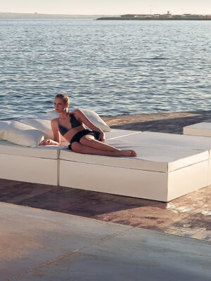 Jut Chill Bed 240x240x40 Jut Chill Bed 240x240x40