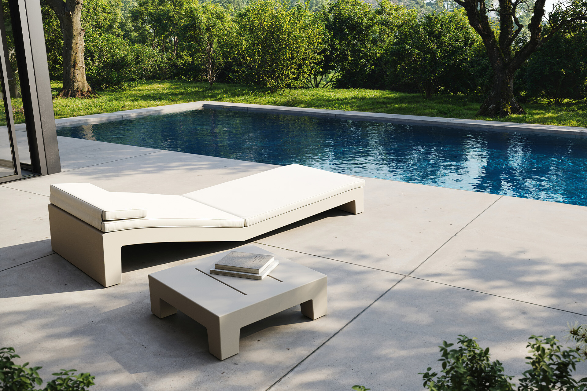 Jut Sun Chaise Table 60x60x20 Jut Sun Chaise Table 60x60x20