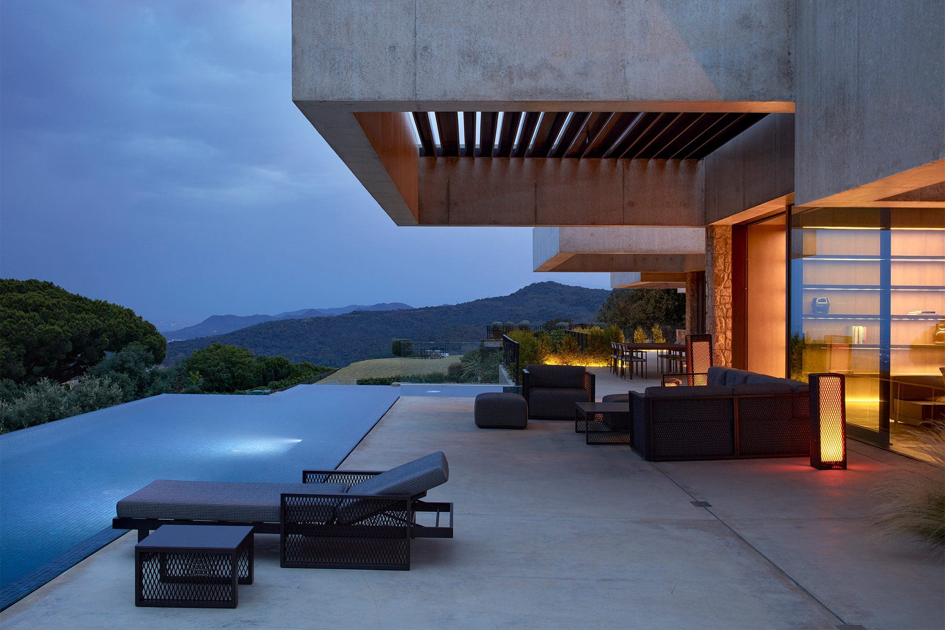 Casa La Roca by Ram n Esteve