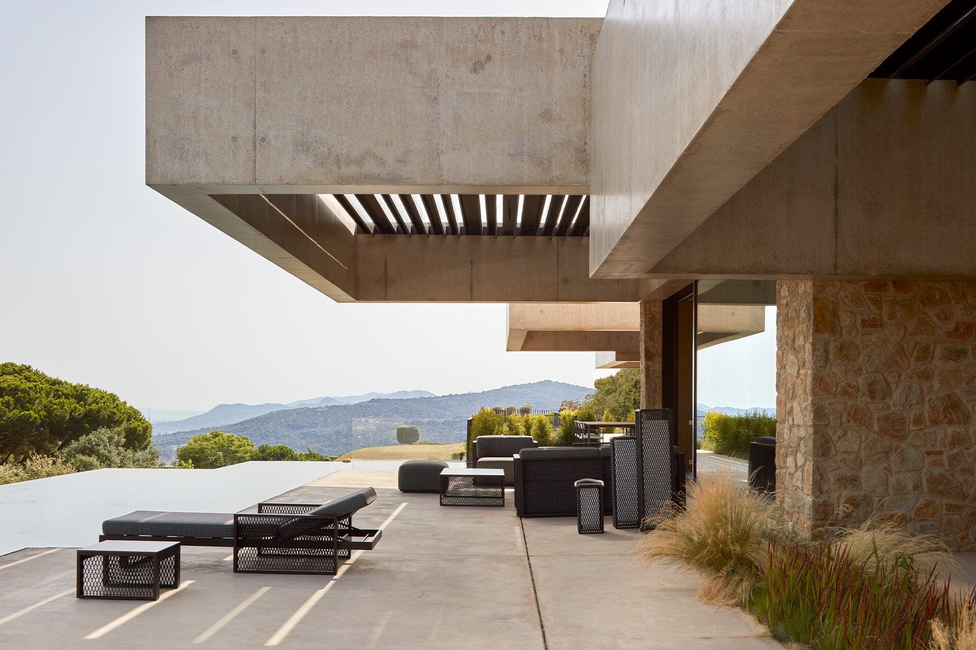 Casa La Roca by Ram n Esteve