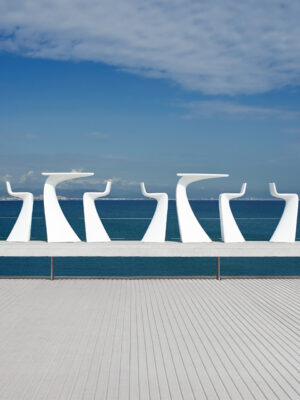 Wing Bar Table 50x76x100 Wing Bar Table 50x76x100
