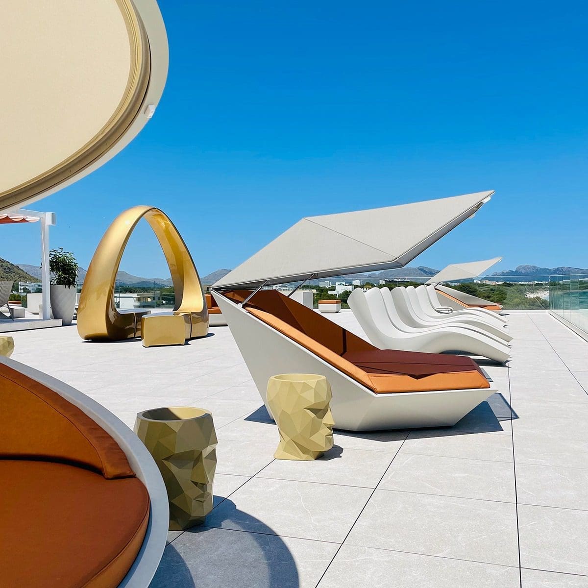 Romanov Sky Bar