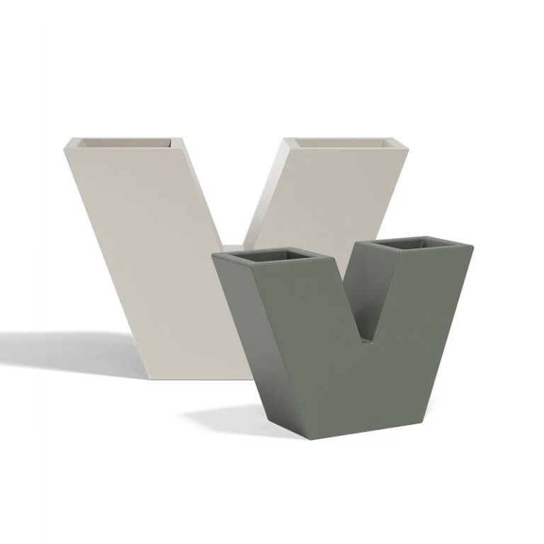 Vondom_Studio_Planters_Uve