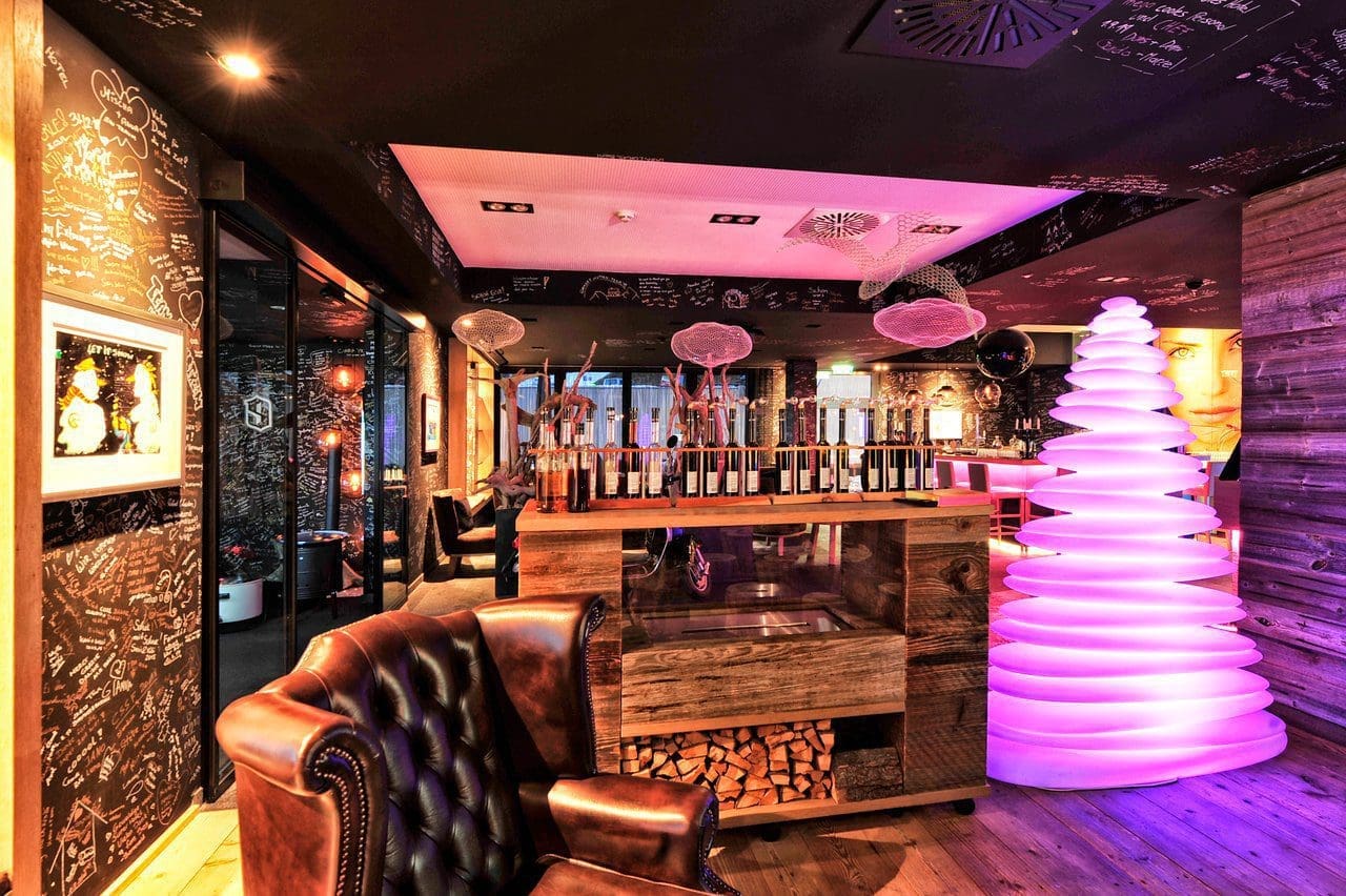 Alps Lodge Hotel