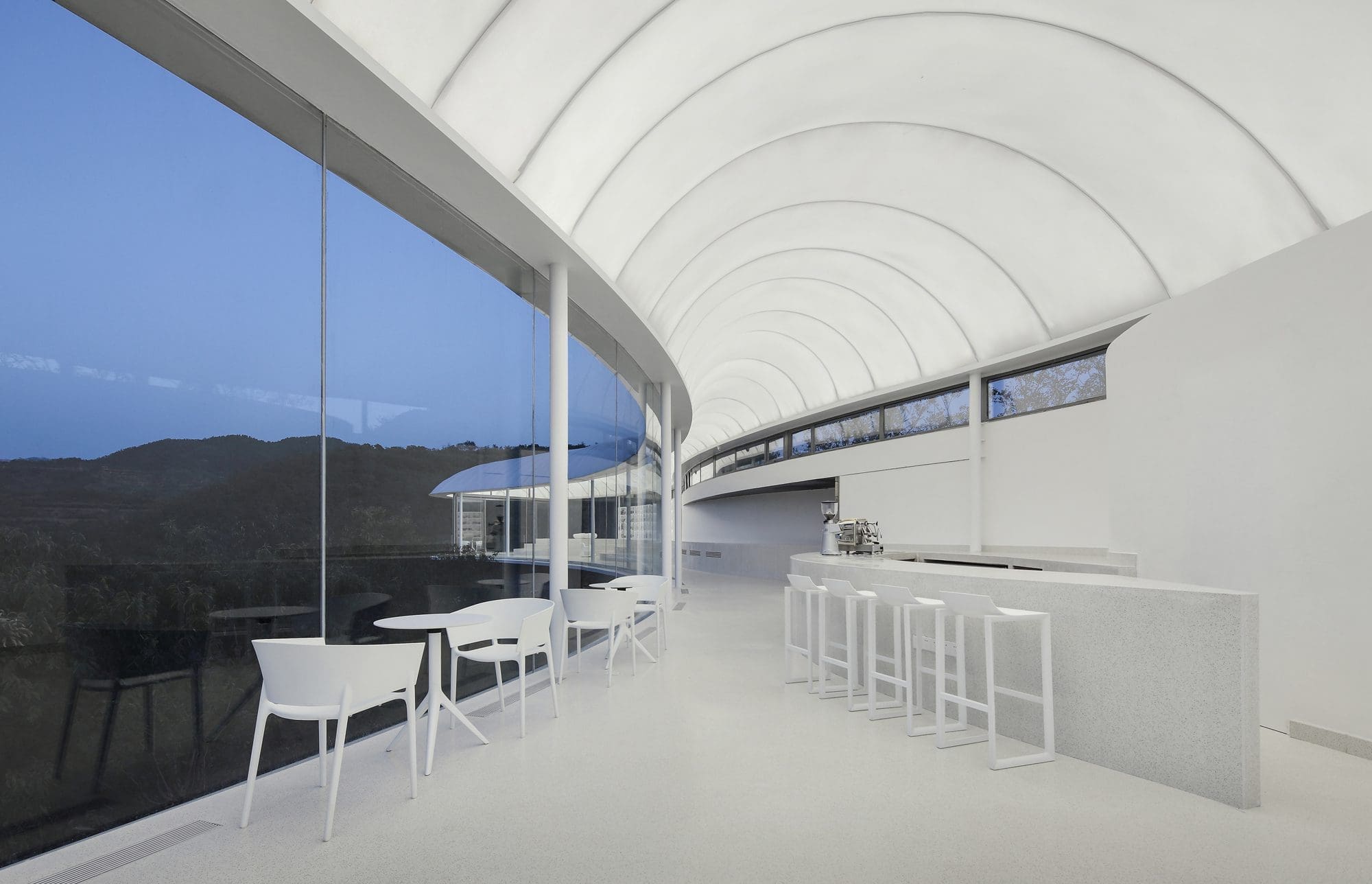 Jiunvfeng Studio