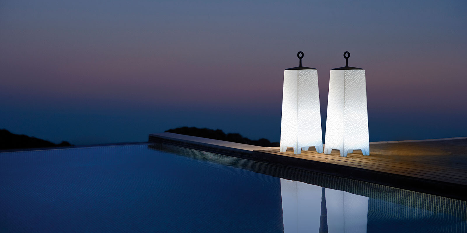 Mora Lamp Vondom ambient in produktni detajl