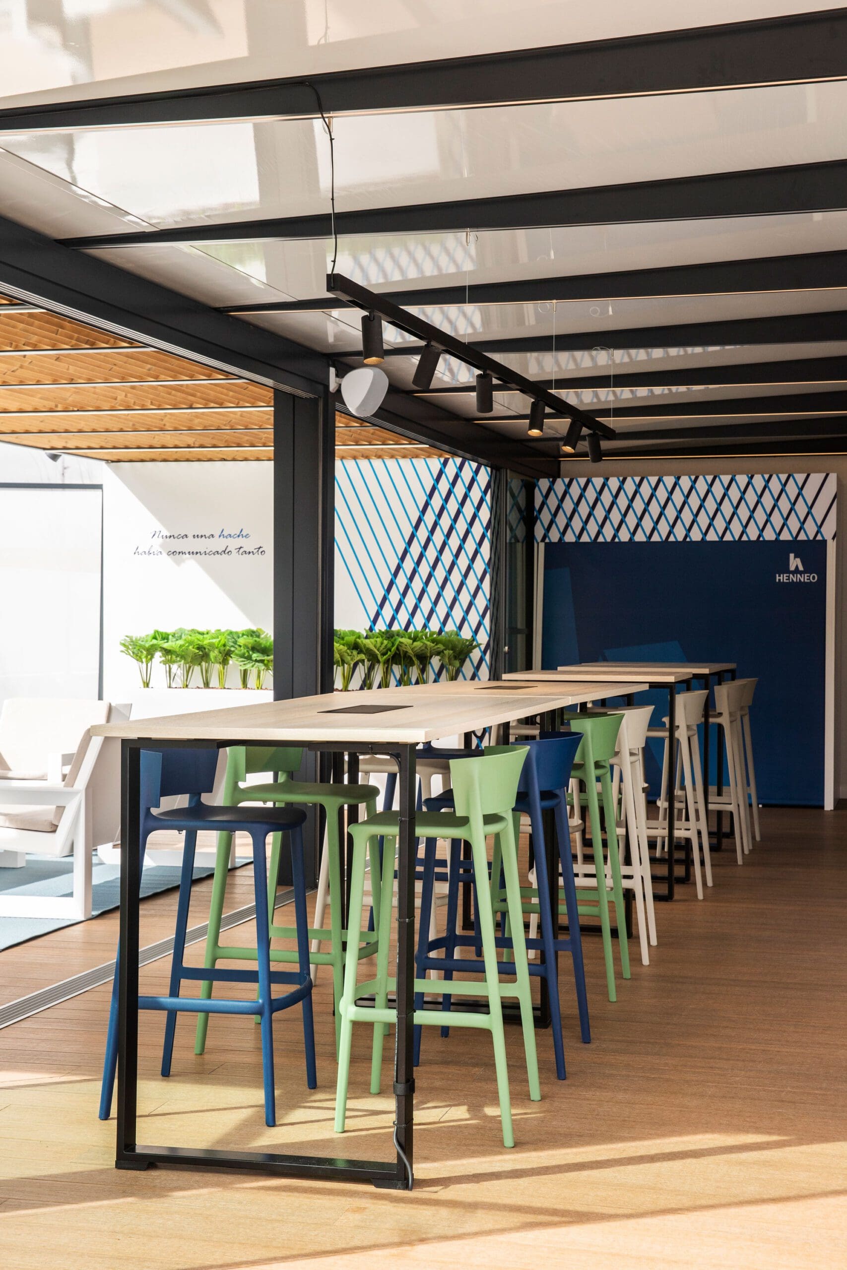 Henneo terrace