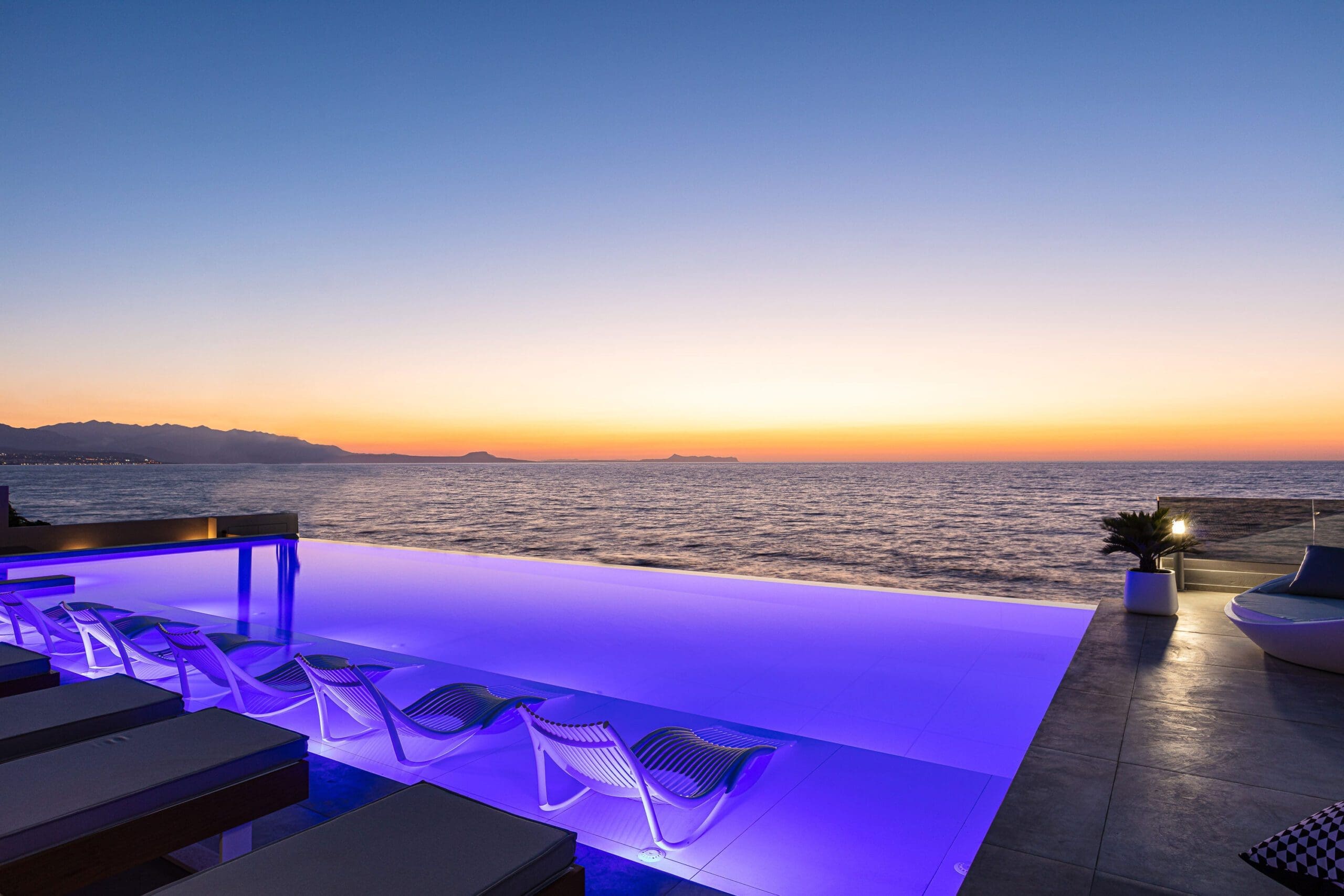 Luxury Villas Hermes
