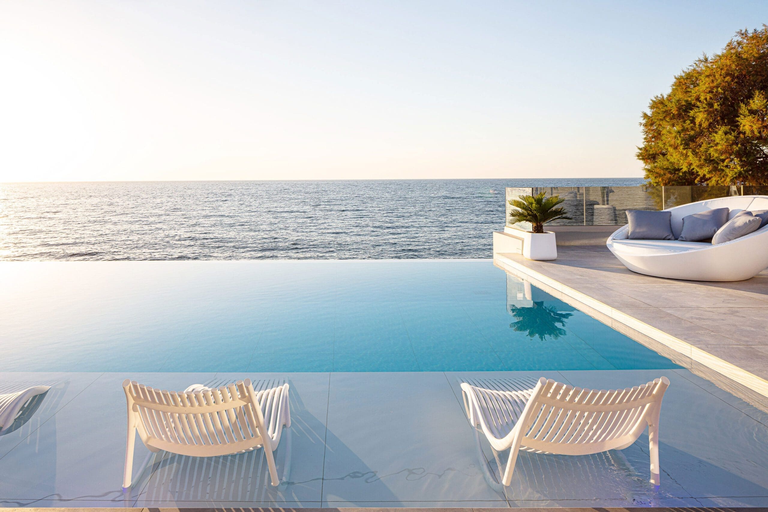 Luxury Villas Hermes