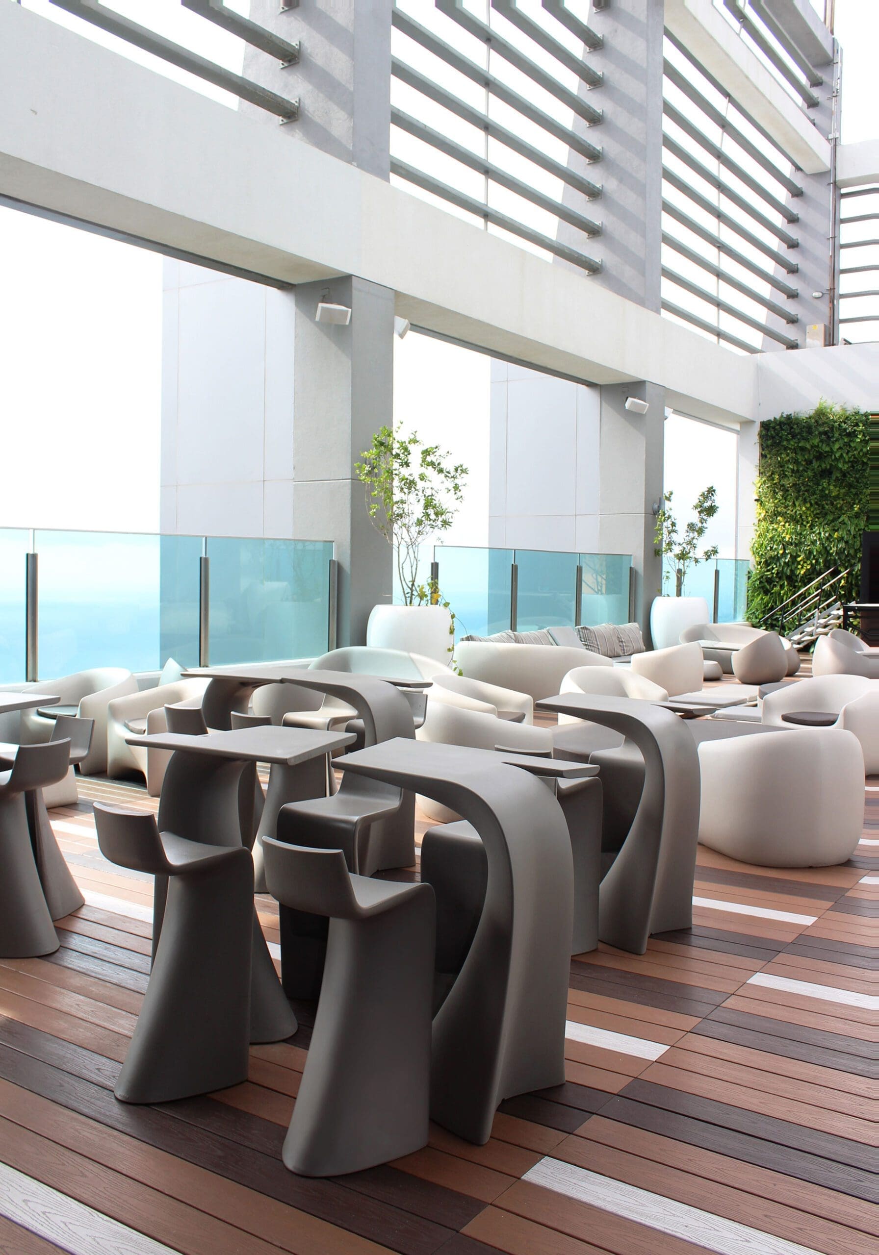 51 sky bar