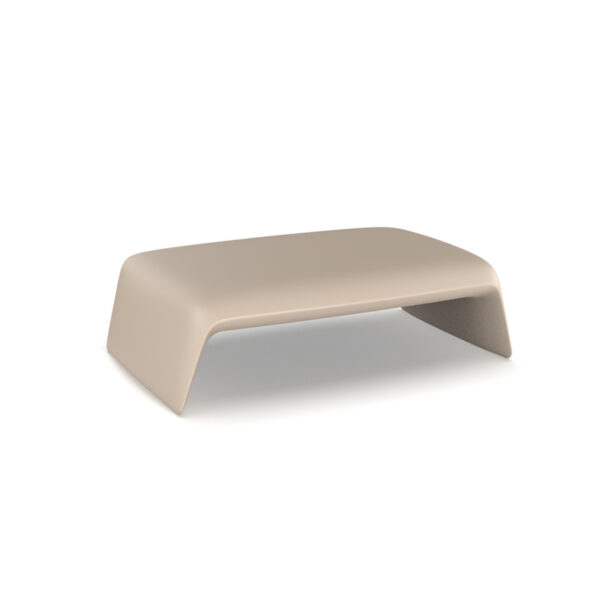 Blow klubska miza 120x79x35 Vondom – pogled 1