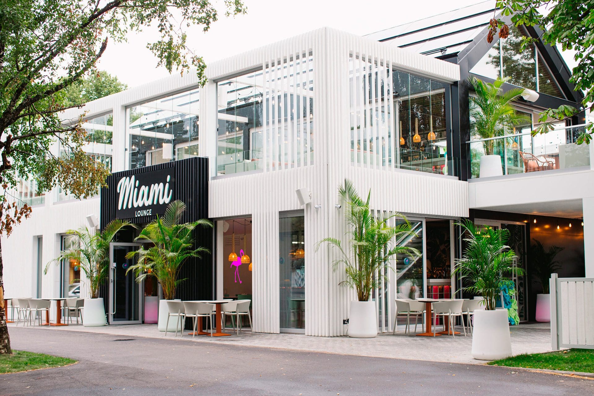 Miami Lounge