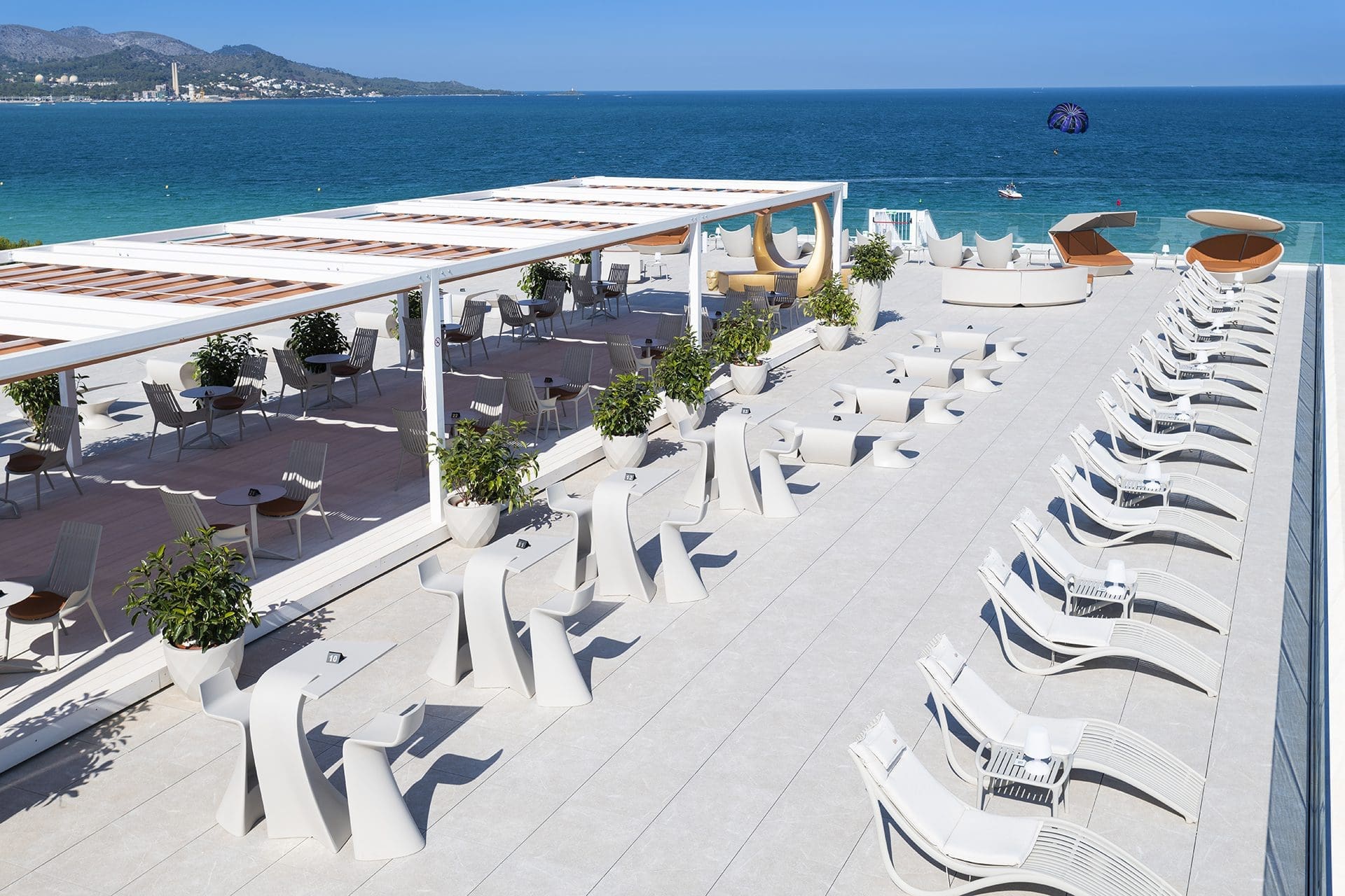 Romanov Sky Bar