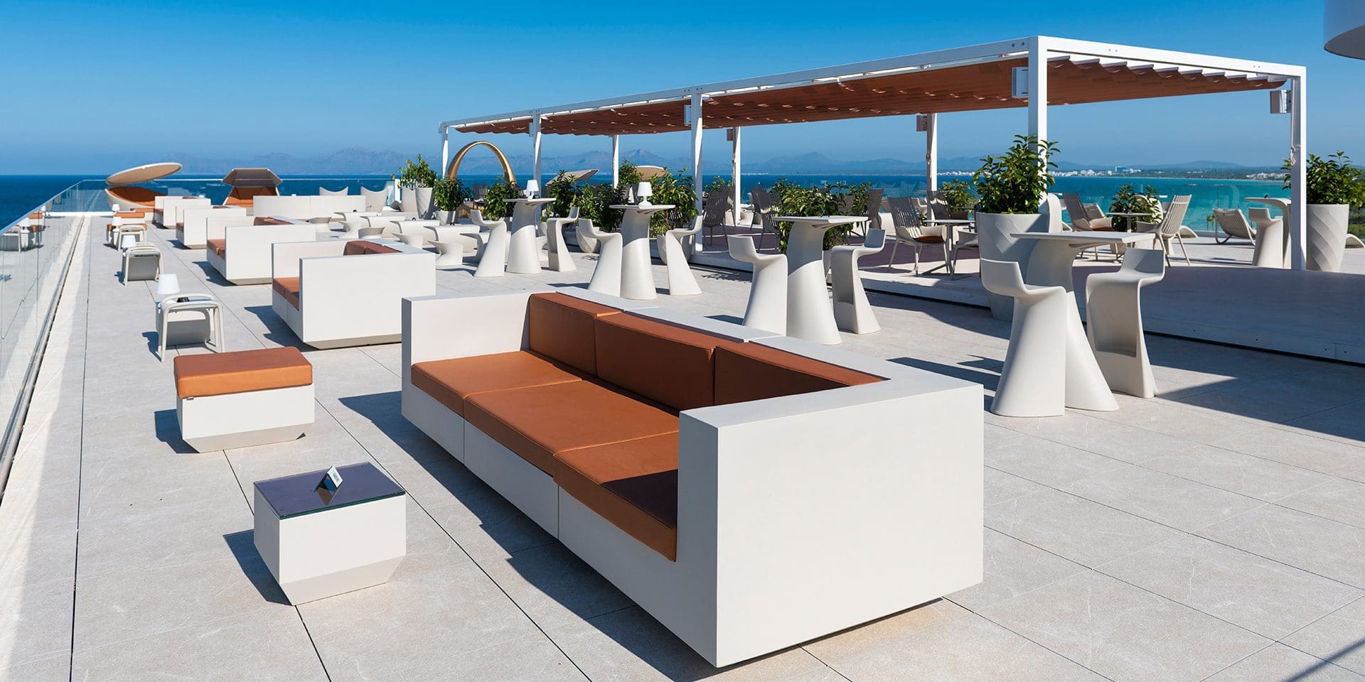 Romanov Sky Bar