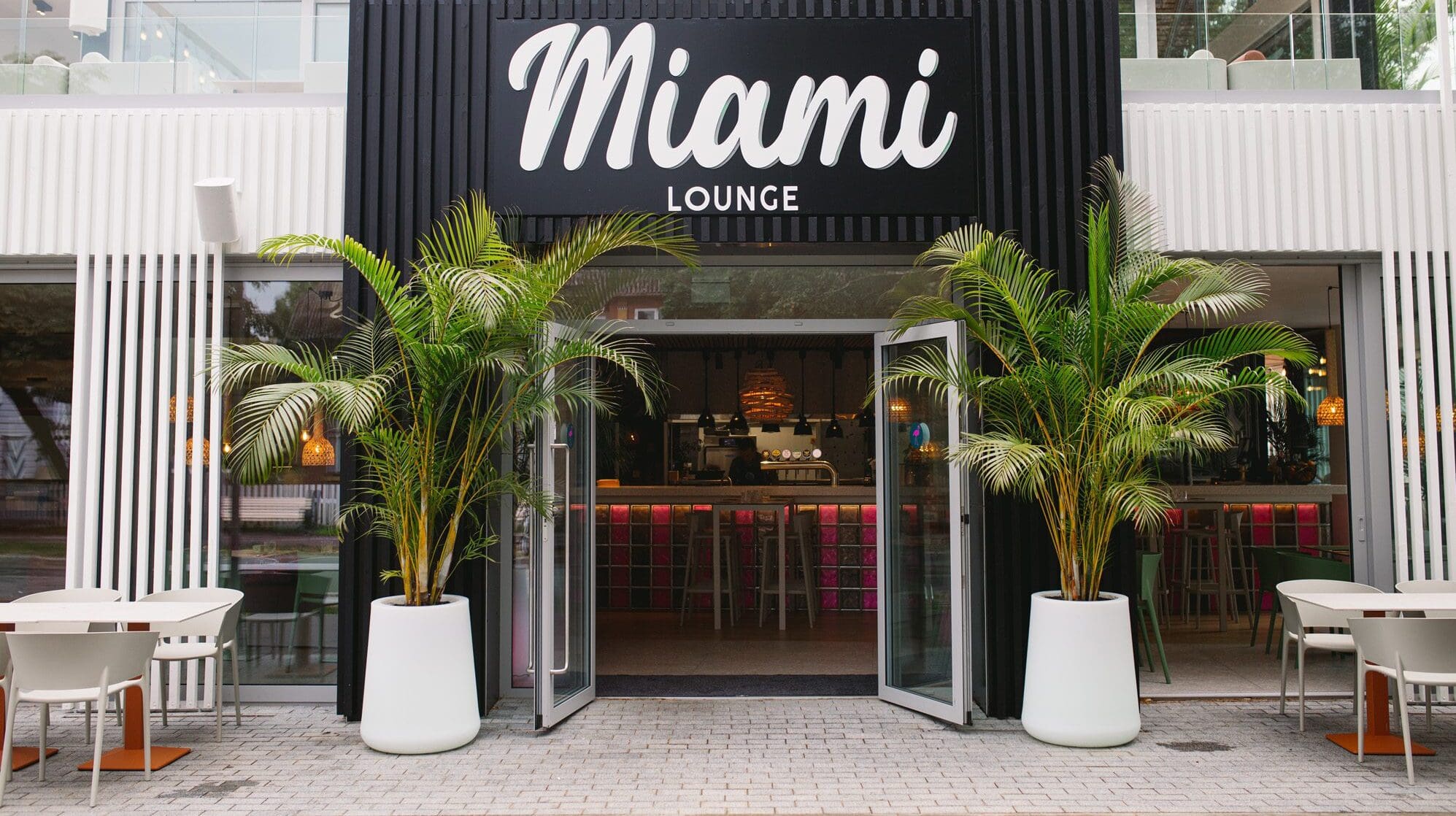 Miami Lounge