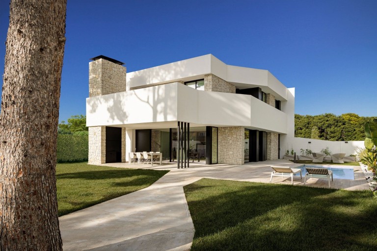 Teo na residence