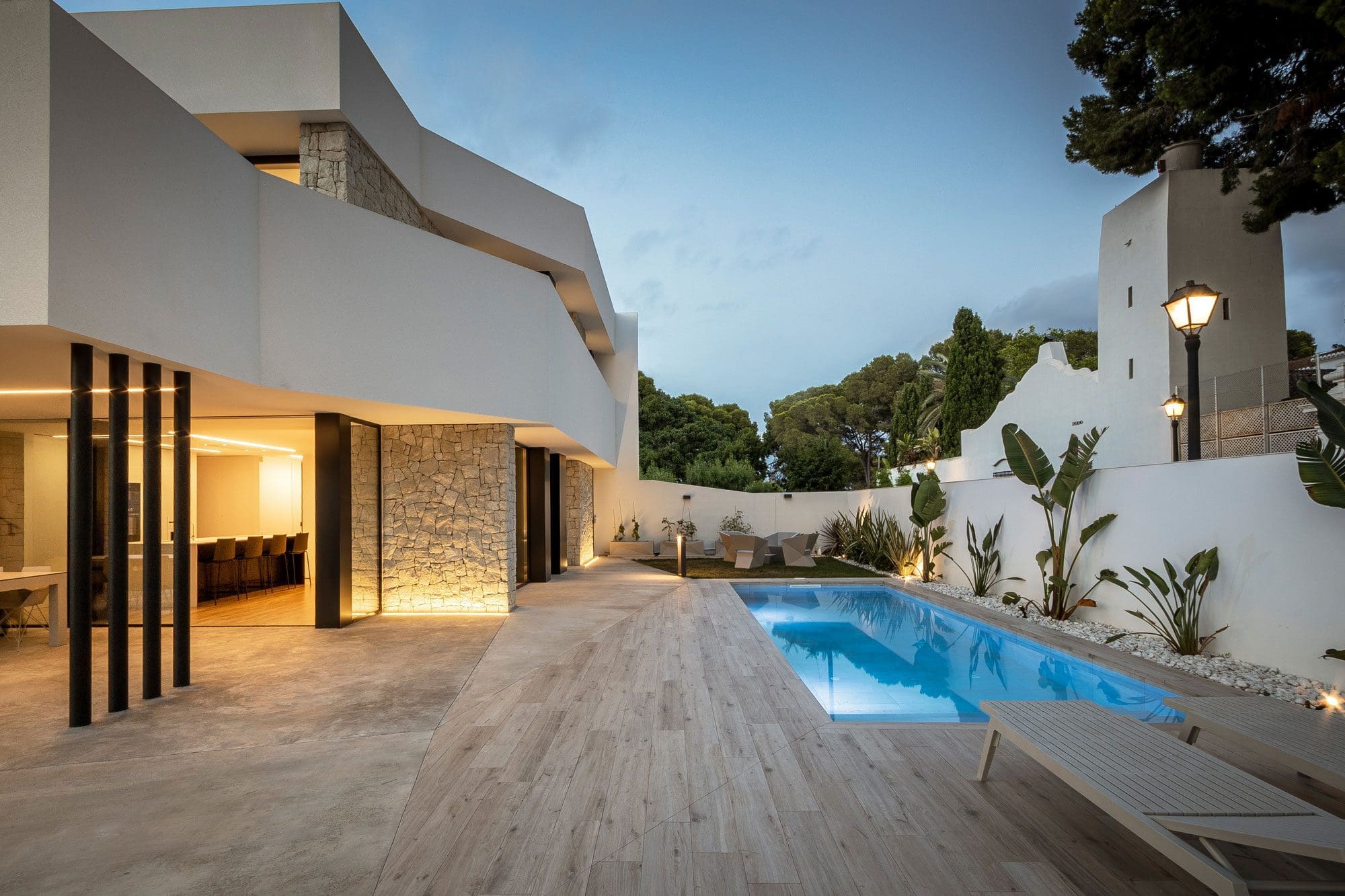 Teo na residence