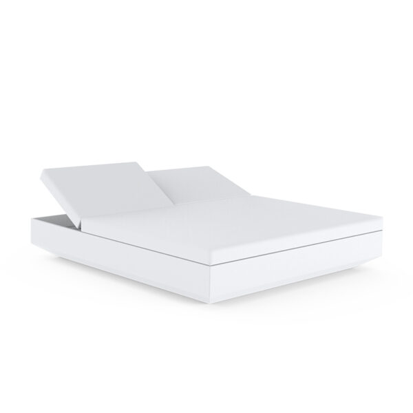 Vela kvadratni daybed With 2 Reclining Backrests Vondom – pogled 1