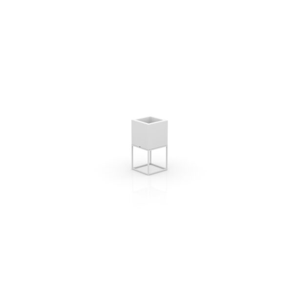 Vela nano Cube korito 18x18x36 Vondom – pogled 1
