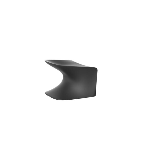 Wing tabure Vondom – pogled 1
